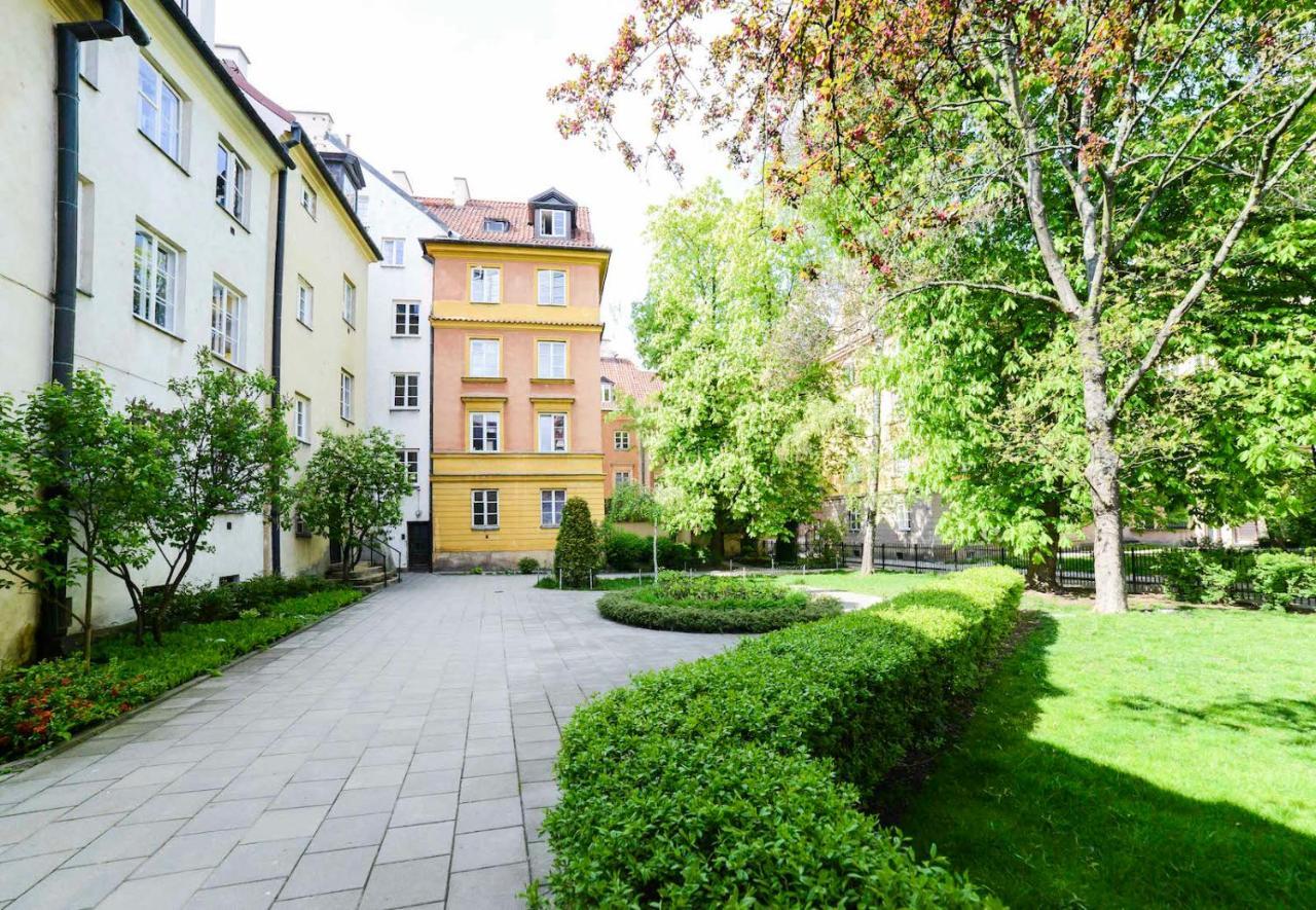 Designers Apartment In The Old Town Varšava Exteriér fotografie